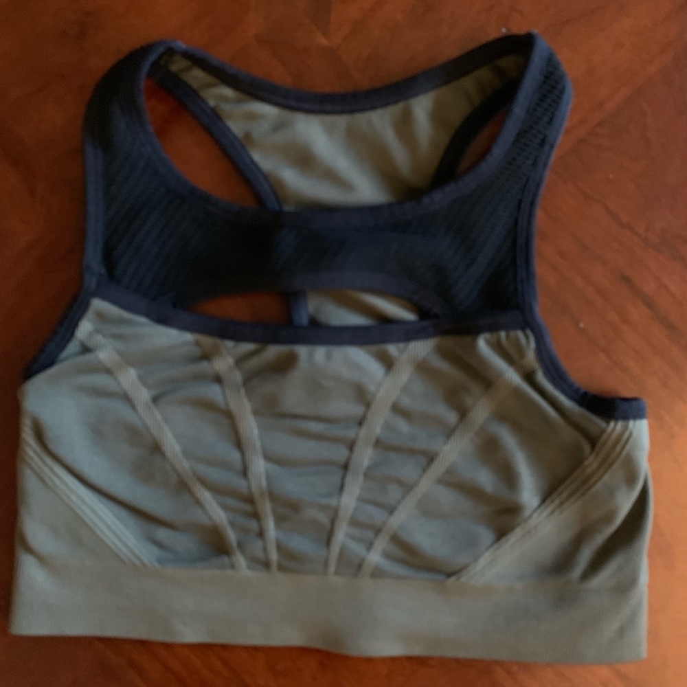 Zella Green sports bra